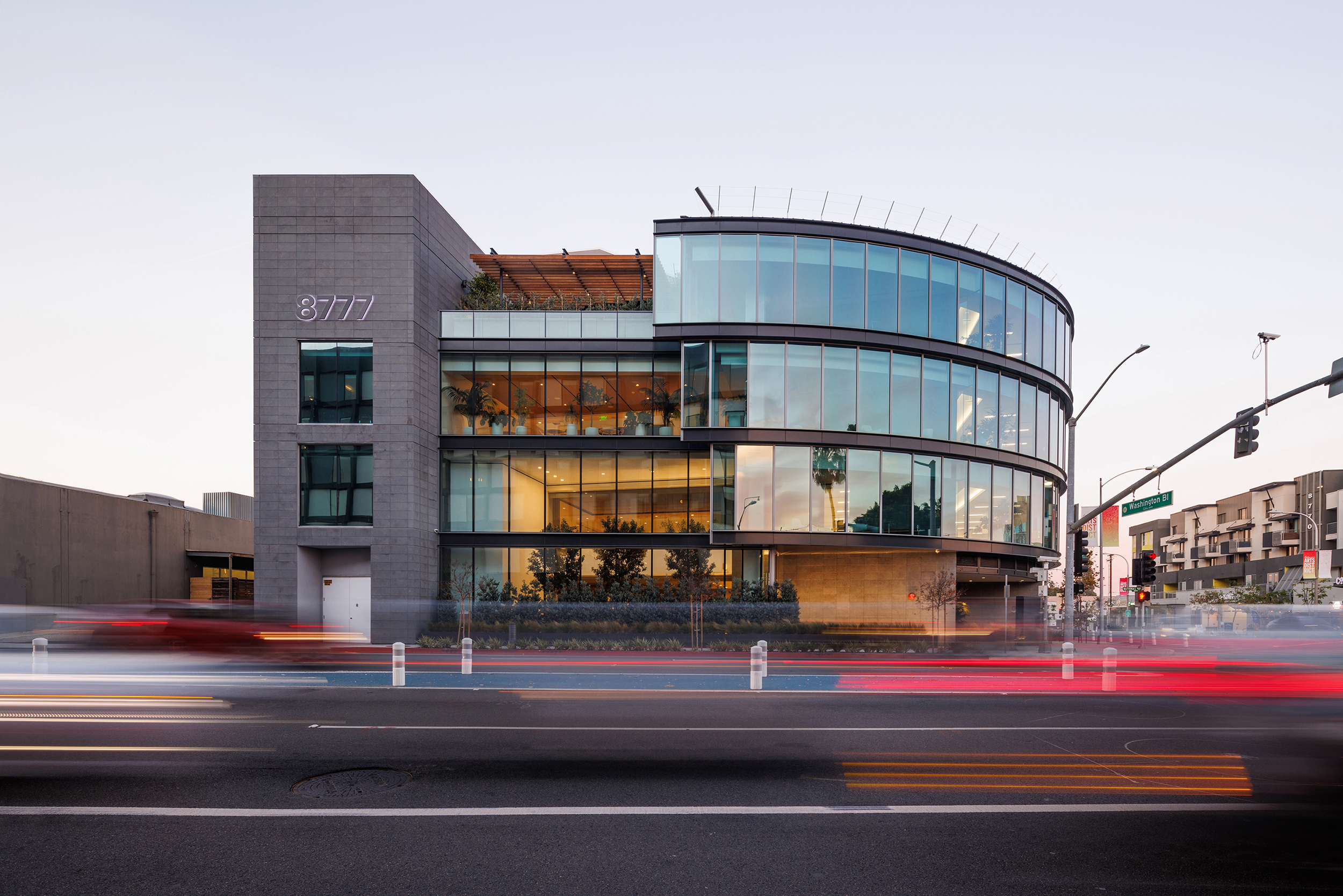 8777 Washington — Lincoln Property Company commercial building at dusk
